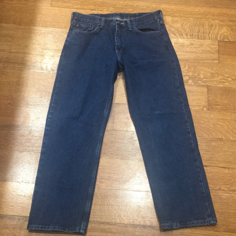 Wrangler Relaxed fit Jeans size 34x30
